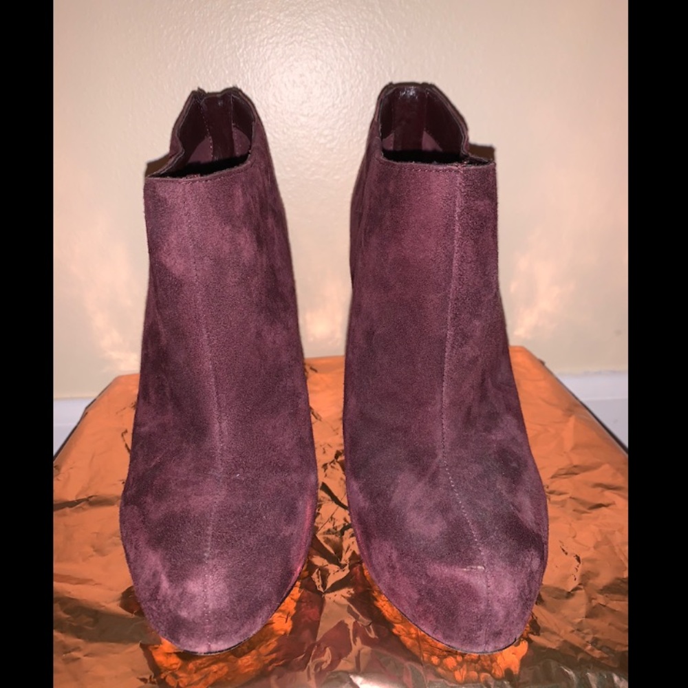 Suede wine colored boots